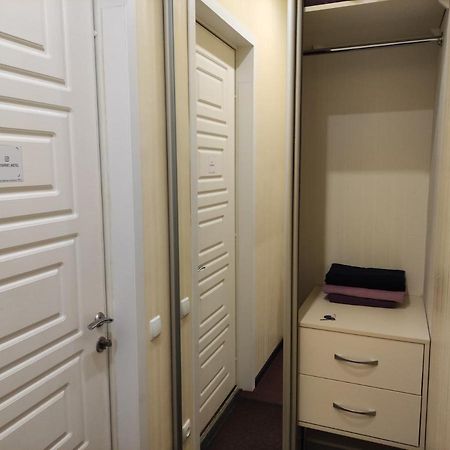 Small Room With Big Cinema Kharkiv Exterior photo